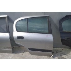 двері задні праві 603 nissan almera n16 хечбек